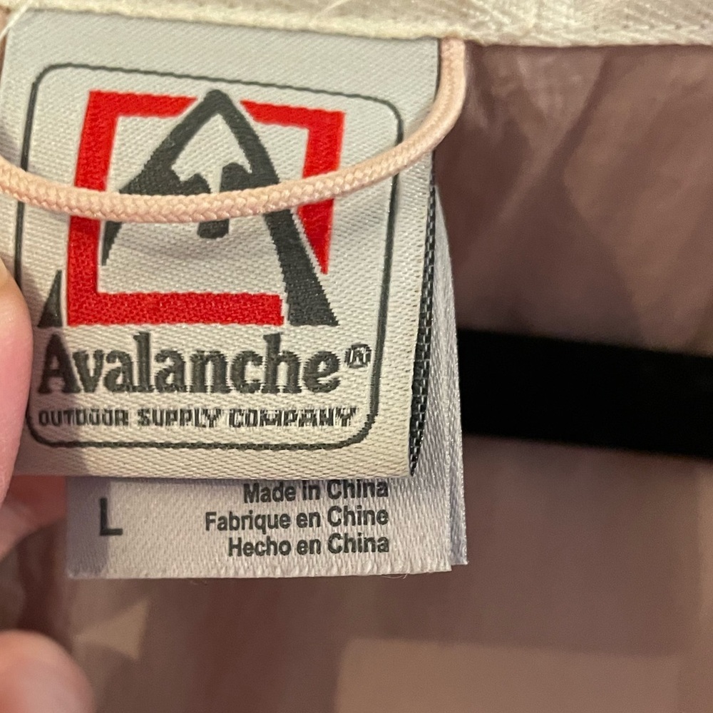 Avalanche Women's Pink Lightweight Jacket | women’s size large - Picture 2 of 3
